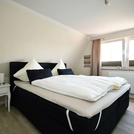 Aalreuse Semesterbostad *